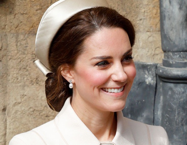 Kate Middleton Boosts Sales Of This 1 Throwback Hair Accessory